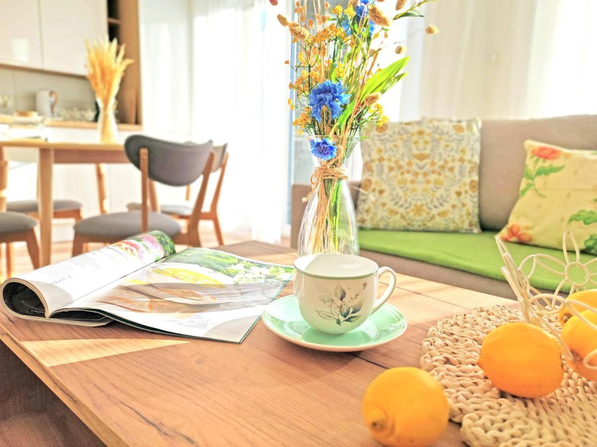 La Ola Apartamenty Миелно Екстериор снимка
