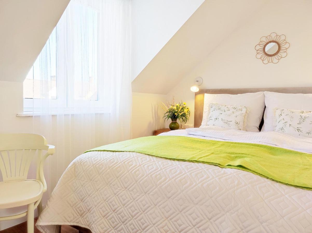La Ola Apartamenty Миелно Екстериор снимка